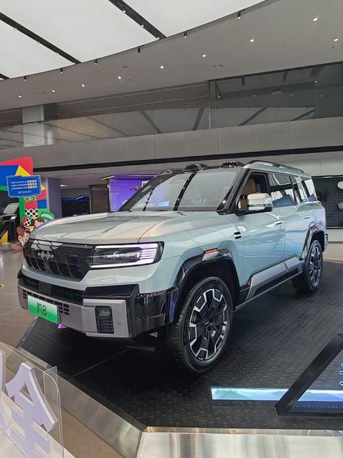 惠州龙门县华航西企业管理咨询比亚迪方程豹硬派越野的爆款，英菲尼迪35周年与你共成长